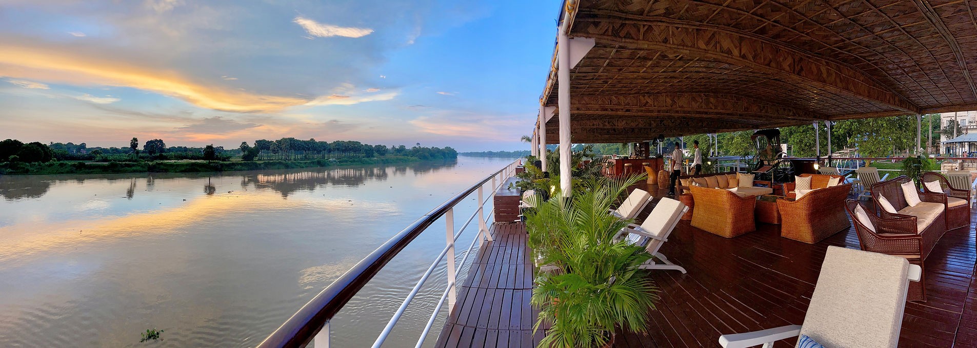 Cruise booking service